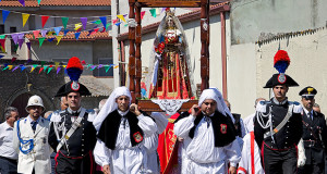 Foto della processione di Santa Lucia 2011 a Barrali