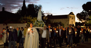 Foto alla Fiaccolata del Centenario delle Apparizioni di Fatima - Dolianova, San Pantaleo - 13 Maggio 2017 - ParteolalClick
